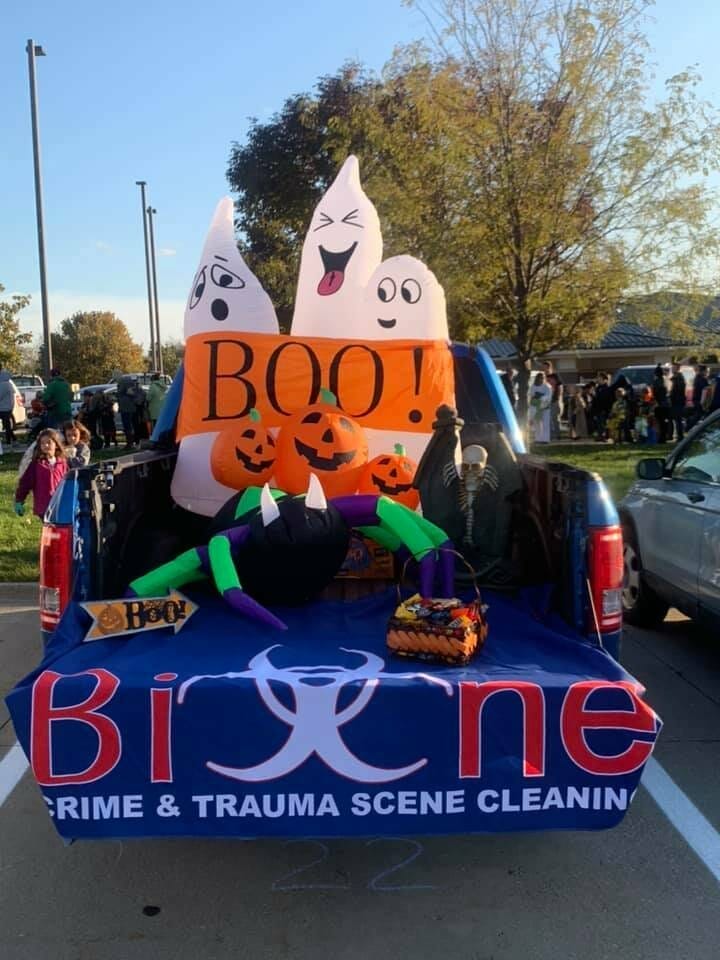 BioOne Des Moines Joins Police Trunk or Treat Bio One